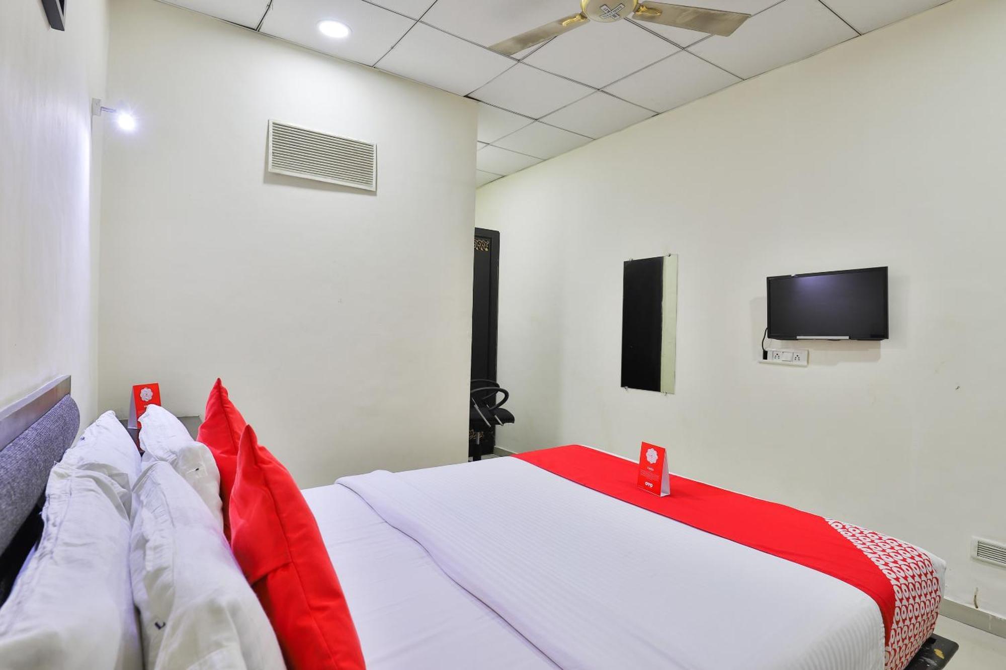 Hotel O Lotus Residency Daman Exterior photo