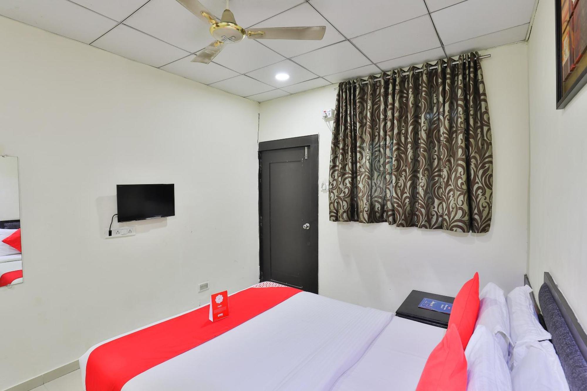 Hotel O Lotus Residency Daman Exterior photo